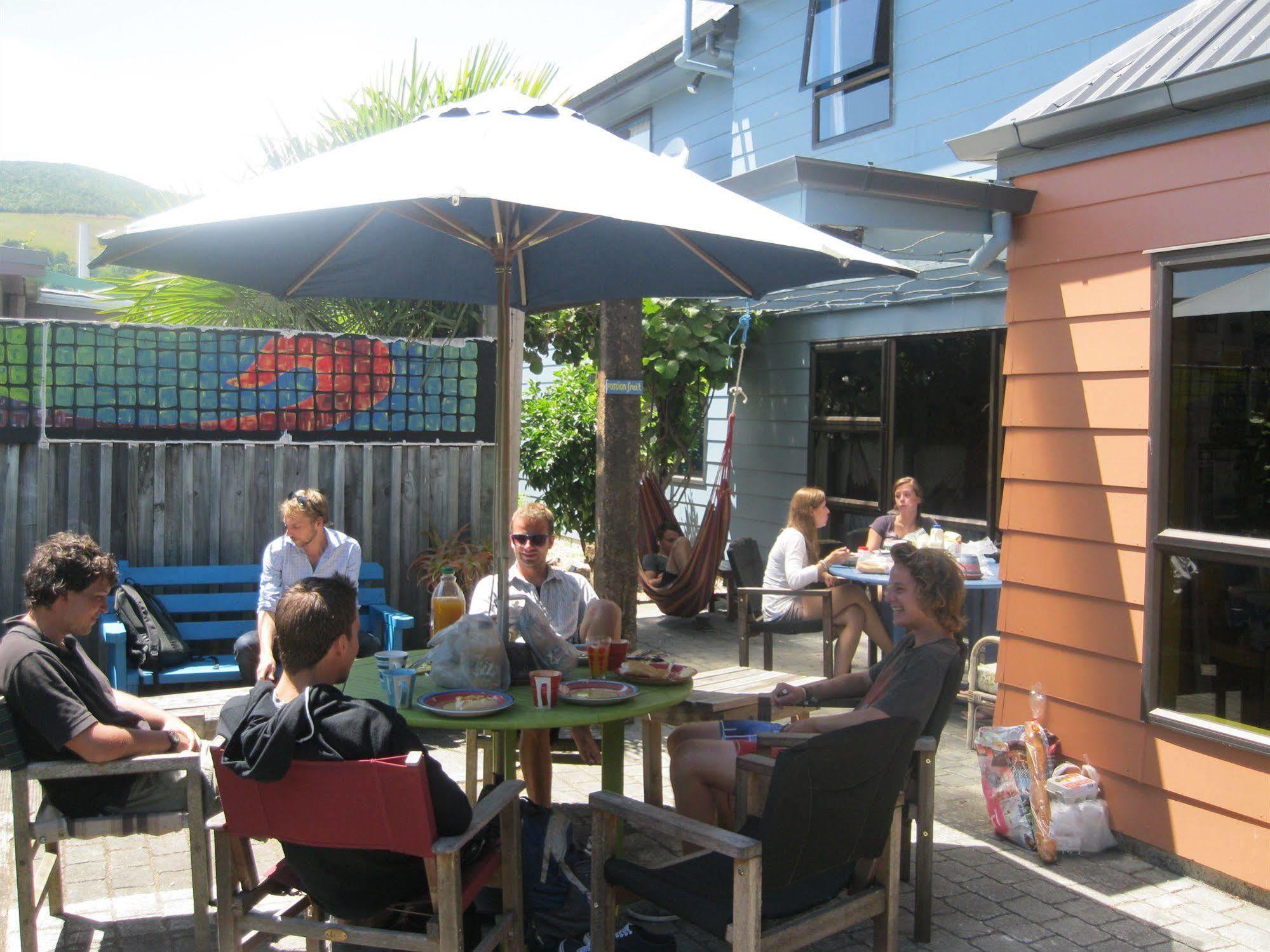 Hostel Tasman Bay Backpackers Nelson Exterior foto